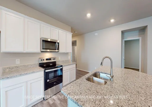 image of 5700 Drake Dr, Orange, TX 77632 | MLS# 21024444