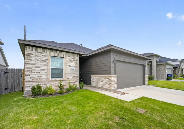 2nd image of 14214 Beach Pine Trl, Crosby, TX 77532 | MLS# 45509946