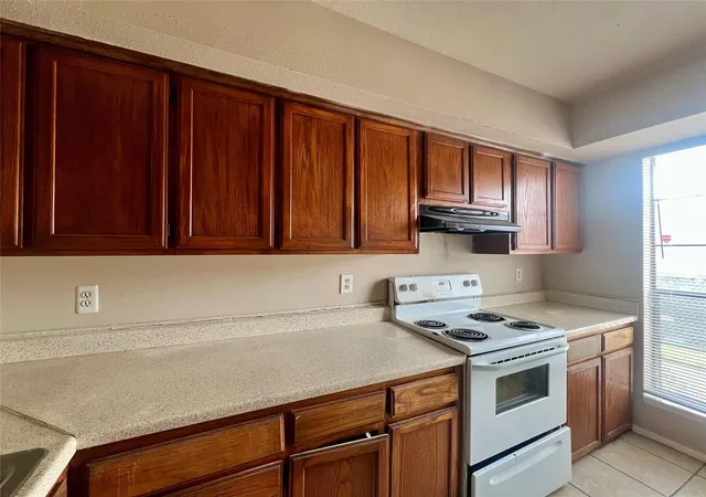 Photo 2 of Condo for sale at 12652 Windsor Village Dr #2652, Houston, TX 77071 | MLS# 95915529 | Listing updated on 2026-01-17