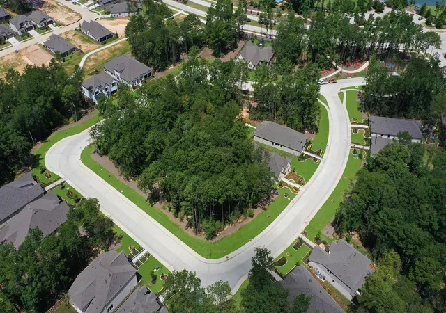 Photo 11 of Sale Pending at 18107 Ramsey Way Ln, Conroe, TX 77302 | MLS# 7855113 | Listing updated on 2026-08-27