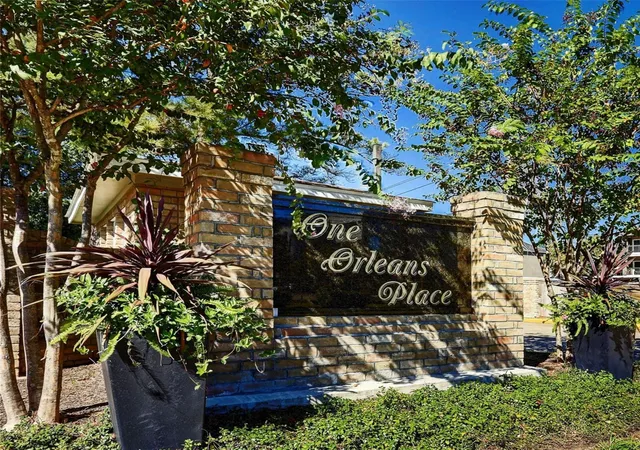 Photo 1 of Condo for sale at 2800 Jeanetta St #806, Houston, TX 77063 | MLS# 4518626 | Listing updated on 2026-08-24
