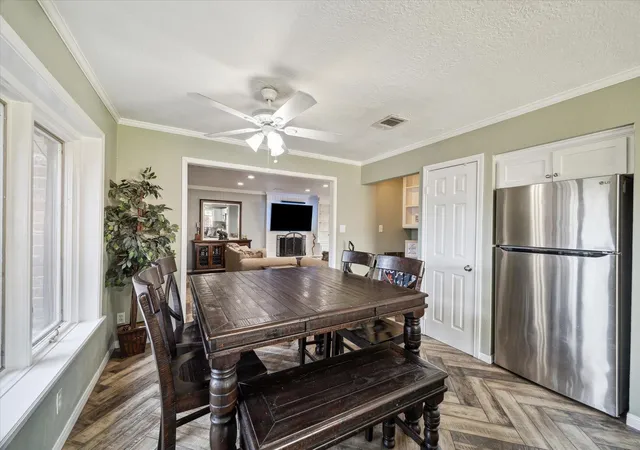 Photo 3 of Single family home for sale at 5502 Enchanted Timbers, Humble, TX 77346 | MLS# 61785081 | Listing updated on 2026-09-20