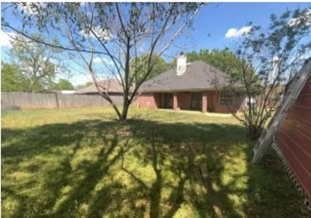 Homes for sale in Lexington, TX | 635 Yegua Dr, Lexington, TX 78947 | MLS# 76183127
