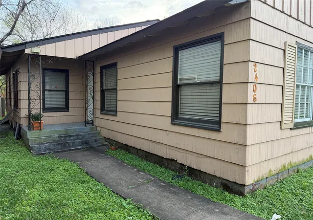 3rd image of 2406 Charleston St, Houston, TX 77021 | MLS# 53296048