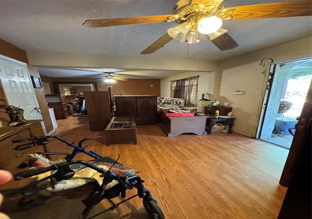 5th image of 1408 South St, Pasadena, TX 77503 | MLS# 91343447