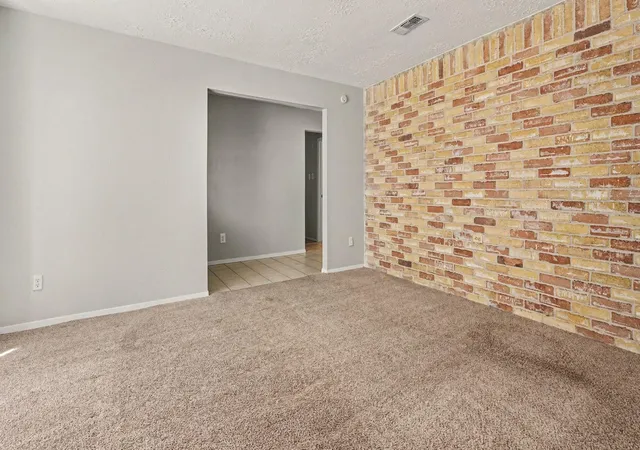 Photo 4 of Single family home for sale at 4423 Rosegate Dr, Spring, TX 77373 | MLS# 67766040 | Listing updated on 2026-08-20