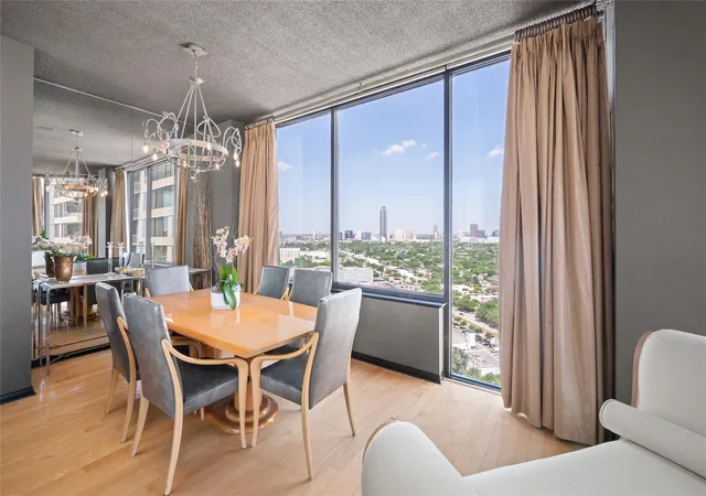 4th image of 15 Greenway Plz #26J, Houston, TX 77046 | MLS# 38004640