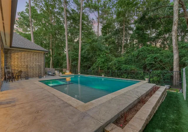 2nd image of 127 Stellar Hills Ct, Willis, TX 77318 | MLS# 37244891
