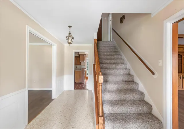 Photo 4 of Single family home for sale at 2210 Laurel Hl Dr, Kingwood, TX 77339 | MLS# 40918402 | Listing updated on 2026-08-20