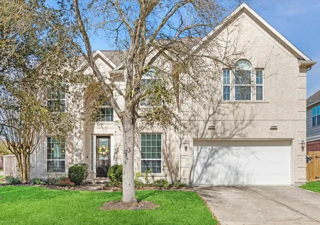 3rd image of 13115 Hampton Bay Dr, Pearland, TX 77584 | MLS# 55053424