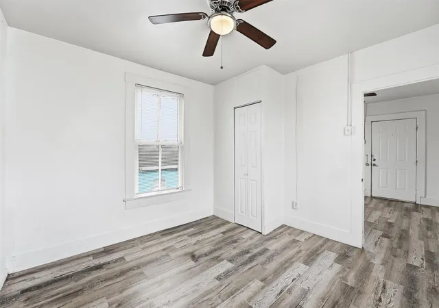 5th image of 3913 Winnie St, Galveston, TX 77550 | MLS# 18806403