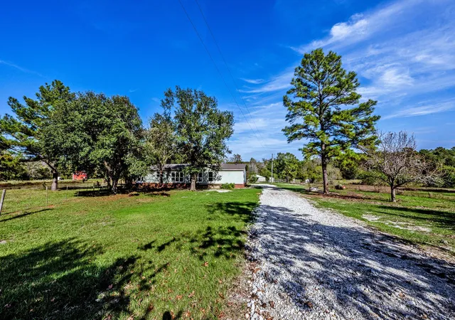 2nd image of 290 Townley Ranch Dr, Huntsville, TX 77320 | MLS# 20958224