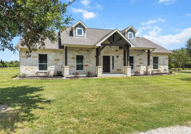 1st image of 8139 Avenue E 1/2, Santa Fe, TX 77510 | MLS# 10630408