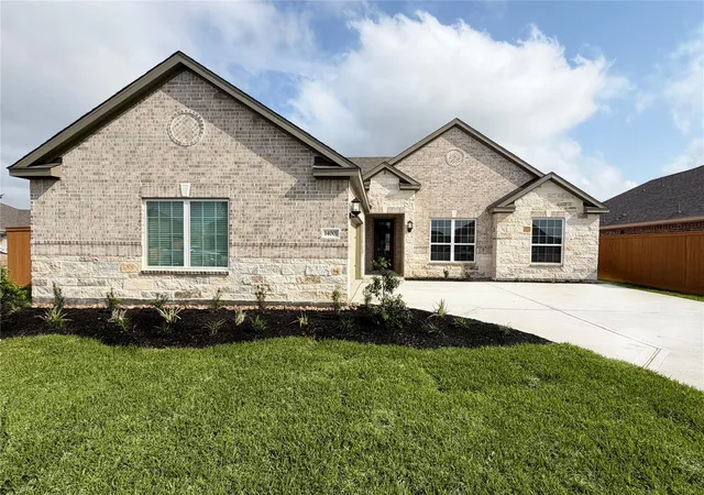 1st image of 14001 Starboard Reach Dr, Santa Fe, TX 77510 | MLS# 88974526