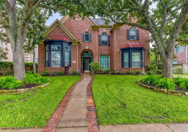 1st image of 2610 W Bainbridge Cir, Pearland, TX 77584 | MLS# 6590235