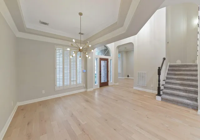 Photo 3 of Single family home for sale at 2610 W Bainbridge Cir, Pearland, TX 77584 | MLS# 6590235 | Listing updated on 2026-10-09