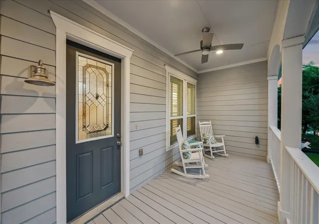 4th image of 209 Queen Rd, Kemah, TX 77565 | MLS# 95240635
