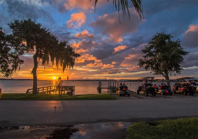 50th image of 209 Queen Rd, Kemah, TX 77565 | MLS# 95240635