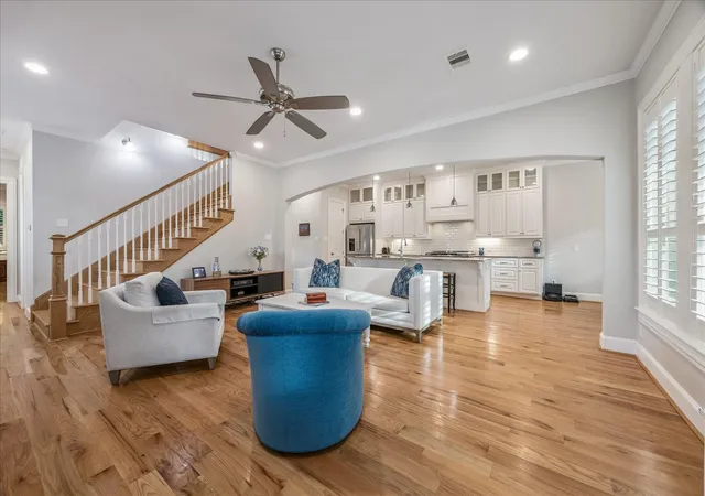 5th image of 209 Queen Rd, Kemah, TX 77565 | MLS# 95240635