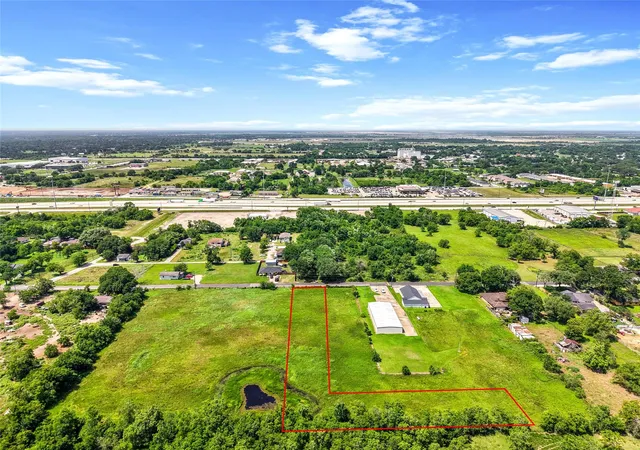 Photo 2 of Sale Pending at 4631 11 Tract 150 St, Brookshire, TX 77423 | MLS# 17236895 | Listing updated on 2026-09-11