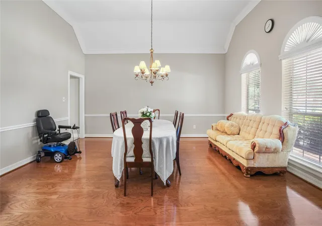 Homes for sale in Sugar Land, TX | 2227 Greenhaven Dr, Sugar Land, TX 77479 | MLS# 14804652