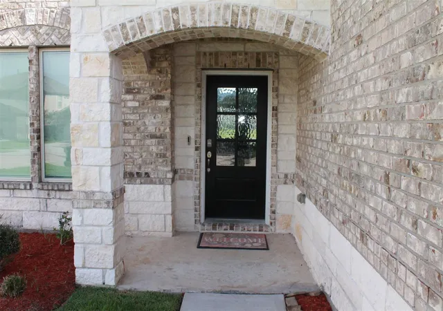 Photo 3 of Sale Pending at 302 Lake Line Dr, Alvin, TX 77511 | MLS# 95457979 | Listing updated on 2026-09-04