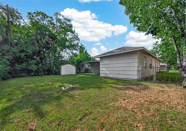 32nd image of 5810 Flamingo Dr, Houston, TX 77033 | MLS# 14526608