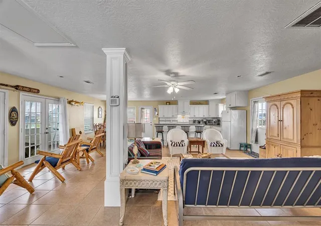 Homes for sale in Freeport, TX | 818 Sea Shell Dr, Freeport, TX 77541 | MLS# 5680582