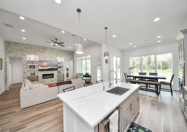 Photo 1 of Single family home for sale at 130 Quiet Springs Trl, Willis, TX 77378 | MLS# 37482043 | Listing updated on 2026-09-01