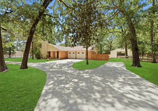 Photo 3 of Sale Pending at 21927 Allyson Rd, Magnolia, TX 77354 | MLS# 4015005 | Listing updated on 2026-09-16