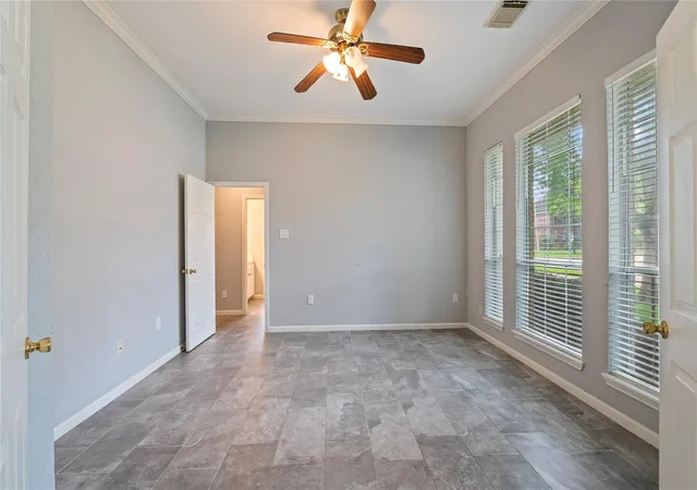 Photo 3 of Sale Pending at 311 Oak Holw Dr, League City, TX 77573 | MLS# 34429203 | Listing updated on 2026-09-20
