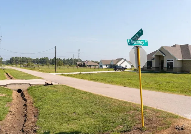 3rd image of 0 Krenek Road Road, Crosby, TX 77532 | MLS# 72529813