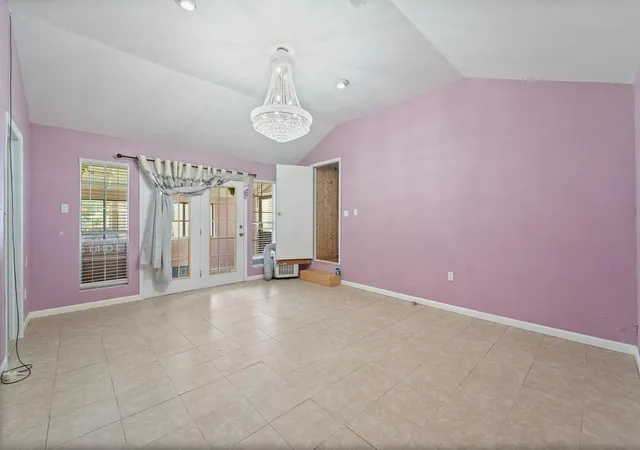 Homes for sale in Anahuac, TX | 401 Lee Ave, Anahuac, TX 77514 | MLS# 38879571