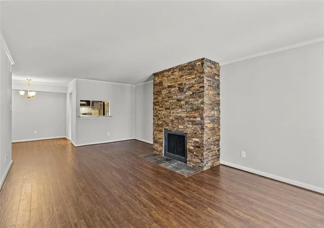 4th image of 4627 Wild Indigo St, Houston, TX 77027