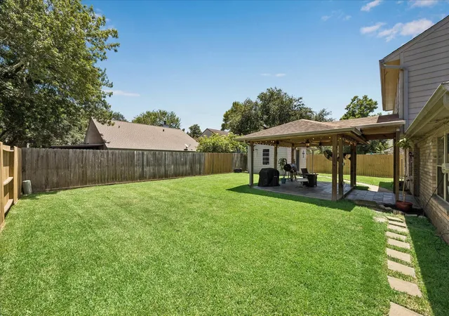24th image of 2509 Julie Street, Pearland, TX 77581 | MLS# 93588380