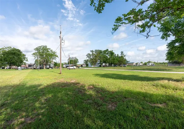 Photo 1 of Land for sale at 6936 Love Rd, Fulshear, TX 77441 | MLS# 47606058 | Listing updated on 2026-09-17