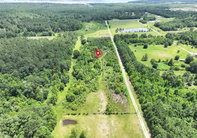 1st image of 15926 Fm 105, Orange, TX 77630 | MLS# 17568401