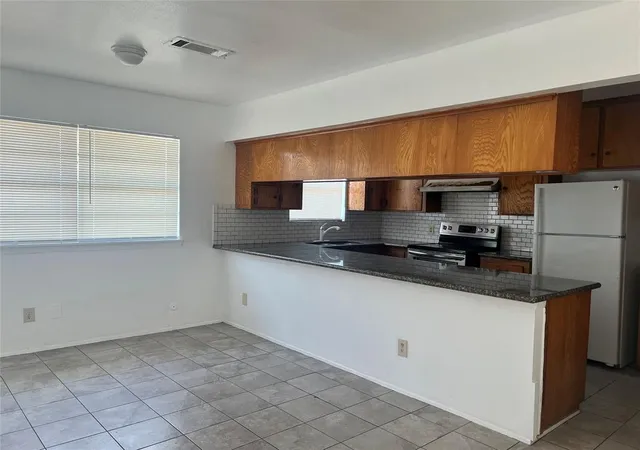 Photo 4 of Multi family home for sale at 2226 51St St, Galveston, TX 77551 | MLS# 56884639 | Listing updated on 2026-08-03