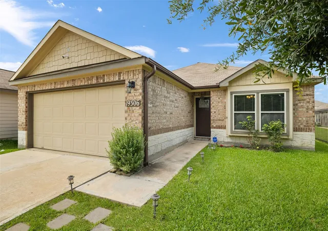 Photo 3 of Single family home for sale at 19306 Golden Wave Dr, Katy, TX 77449 | MLS# 35975030 | Listing updated on 2026-08-06