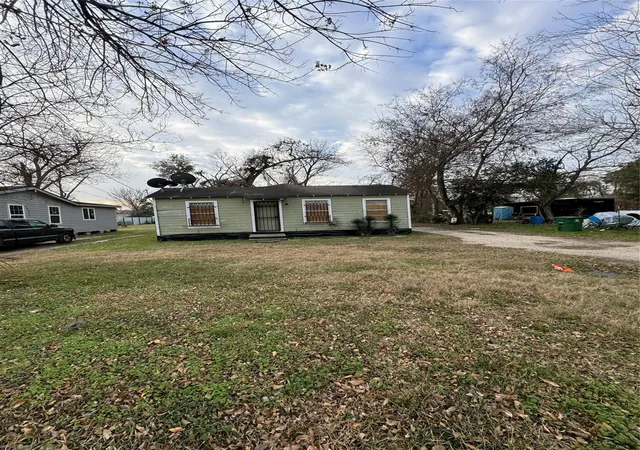 Homes for sale in Houston, TX | 4710 Antha St, Houston, TX 77016 | MLS# 54947216