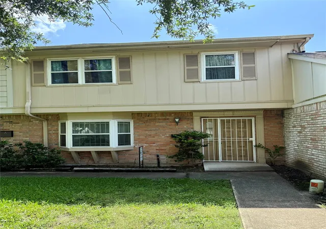 Photo 1 of Townhouse for sale at 6451 Creekbend Dr #132, Houston, TX 77096 | MLS# 36709252 | Listing updated on 2026-07-24