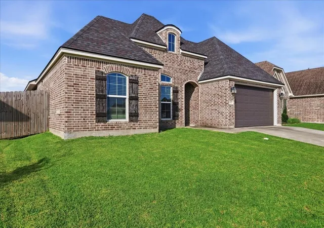 4th image of 10420 Shady Ranch Ln, Port Arthur, TX 77640 | MLS# 80555959
