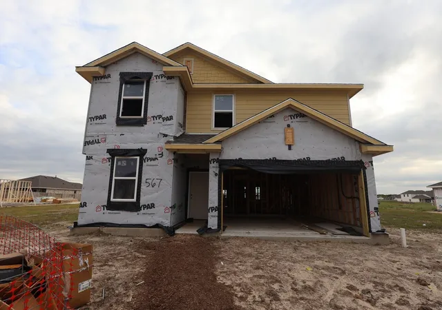 2nd image of 567 Day Station Dr, Dayton, TX 77535 | MLS# 37244866