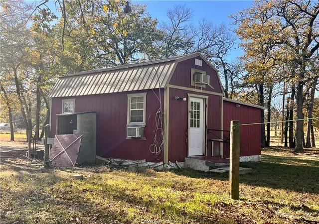 Photo 1 of Land for sale at 6966 State Hwy 7 W, Jewett, TX 75846 | MLS# 43783589 | Listing updated on 2026-08-25