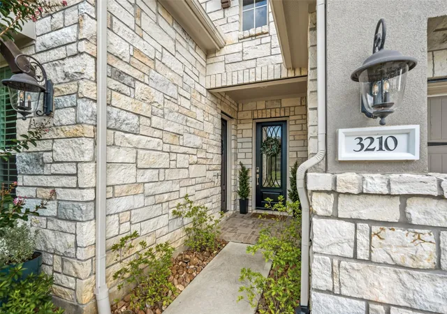 4th image of 3210 Lockridge Harbor Ln, Porter, TX 77365 | MLS# 52795576