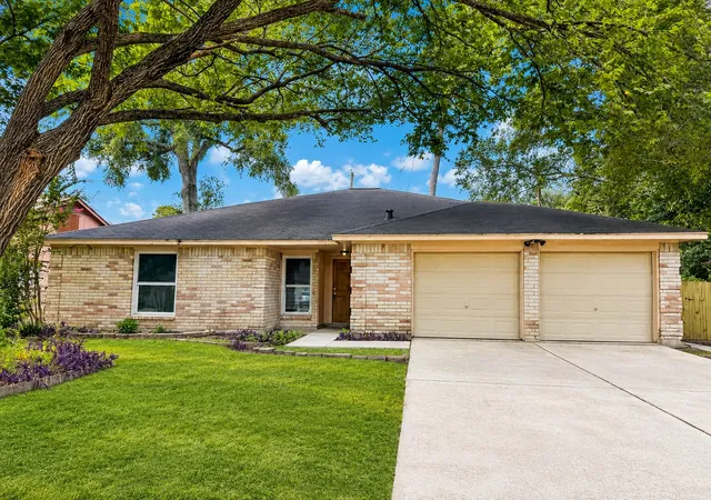 1st image of 19011 Droitwich Dr, Humble, TX 77346 | MLS# 42825019
