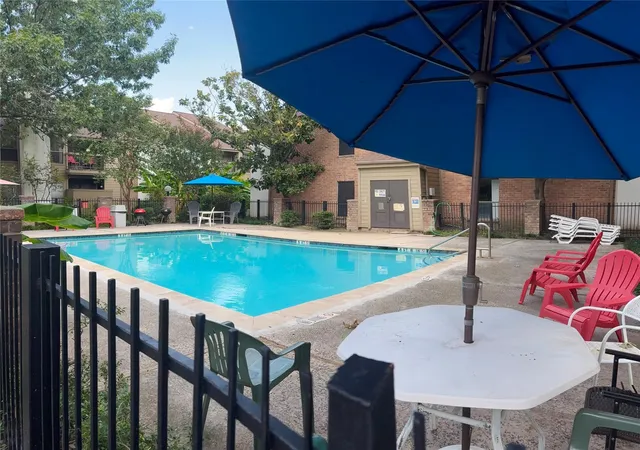 15th image of 10049 Westpark Dr #107, Houston, TX 77042 | MLS# 71766743