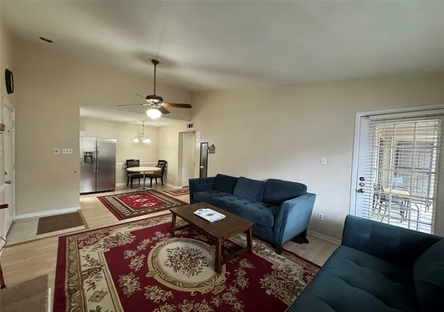 27th image of 2120 Wilcrest Dr #220, Houston, TX 77042 | MLS# 10637740