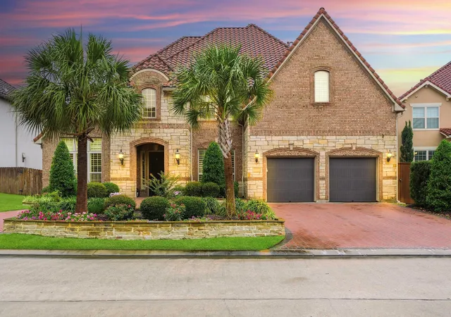 Photo 1 of Sale Pending at 9606 Stonecross Bnd Dr, Houston, TX 77070 | MLS# 63197006 | Listing updated on 2026-09-15