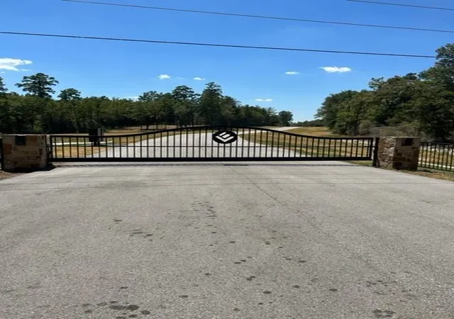 2nd image of Tbd Westview   20 Acres, Huntsville, TX 77320 | MLS# 17637354